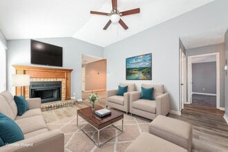 1112 Paintbrush St, Unit 638 in Mesquite, TX - Building Photo - Building Photo