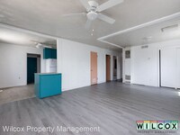 1609 Maple St photo'