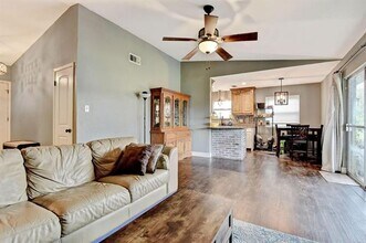 2719 Shawn Dr in Denison, TX - Building Photo - Building Photo