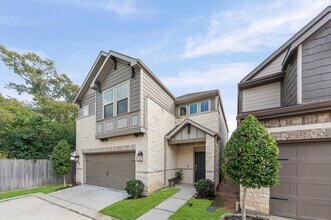 1822 Calabasas Way in Houston, TX - Building Photo - Building Photo