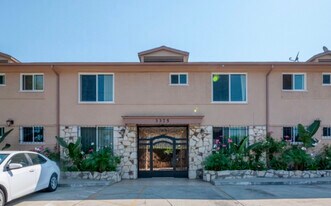 3375 Manning Ave in Los Angeles, CA - Building Photo
