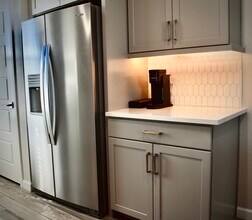 5128 E Coolbrook Ave in Scottsdale, AZ - Foto de edificio - Building Photo