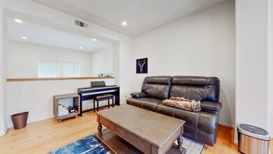 1906 Garzoni Pl in Santa Clara, CA - Building Photo - Building Photo