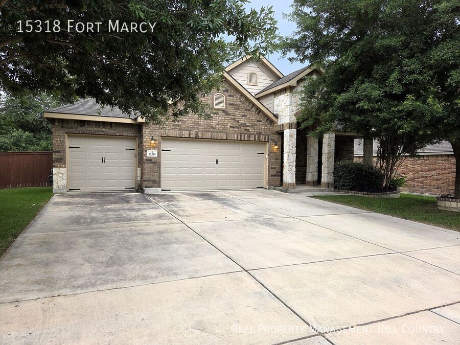 15318 Fort Marcy in San Antonio, TX - Building Photo