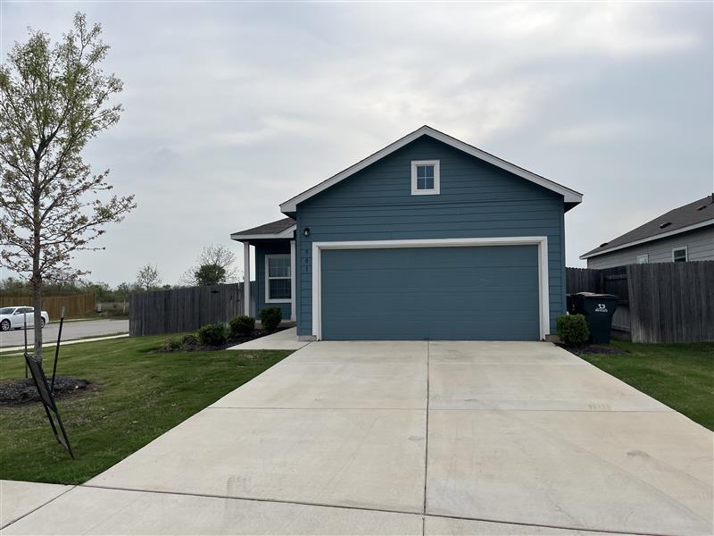 901 Piney Cove in Georgetown, TX - Building Photo