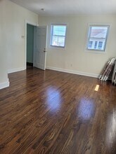 402 E 18th St, Unit 402 e 18th st. unit # 2 in Paterson, NJ - Building Photo - Building Photo
