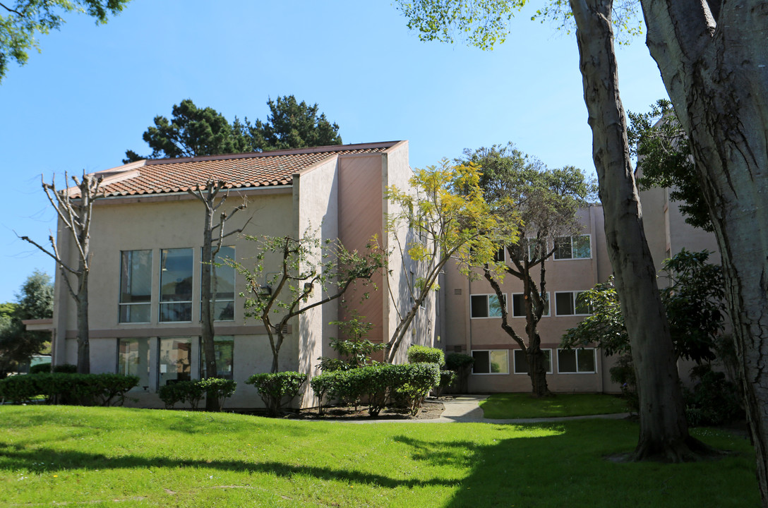 El Portal in San Pablo, CA - Building Photo