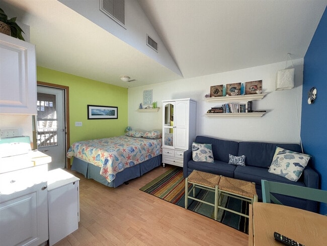 56821 North Carolina Hwy 12