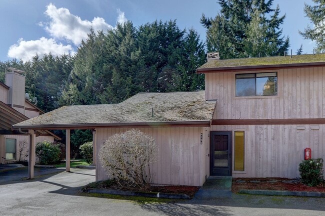 4155 145th Ave NE in Bellevue, WA - Building Photo - Building Photo
