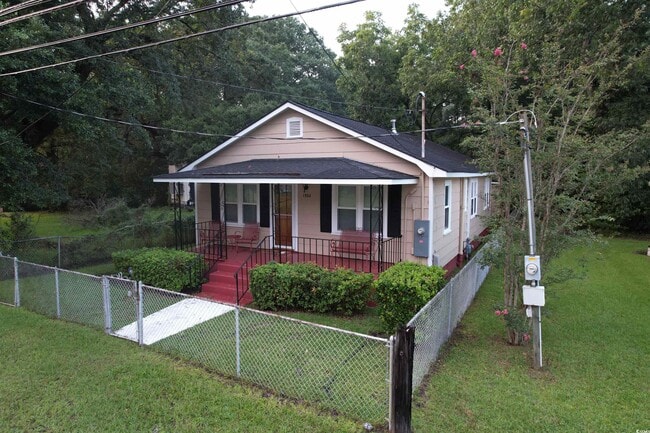 property at 1904 Winyah St