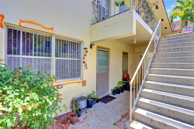 property at 260 NW 19th St