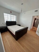 1045 Lenox Ave. in Miami Beach, FL - Building Photo - Building Photo
