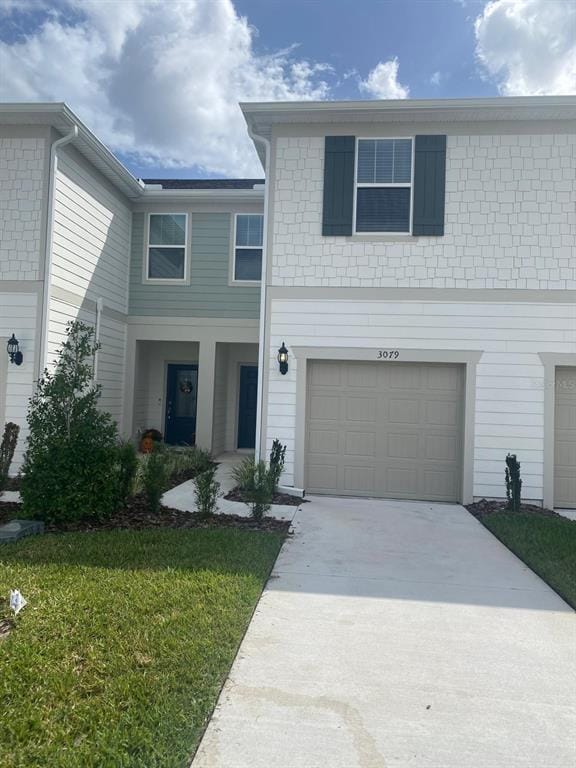 property at 3079 Emerald Acrs Ln