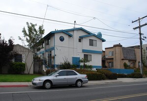 1369 Pacific Beach Dr Apartments