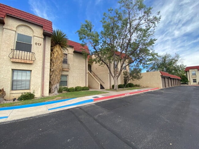 815 1B-81B Country Club Dr SE in Rio Rancho, NM - Foto de edificio - Building Photo