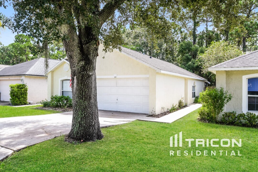 321 Placid Lake Dr in Sanford, FL - Building Photo