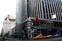 40 E 58th in New York, NY - Building Photo - Building Photo