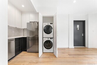 901 60th St in Brooklyn, NY - Building Photo - Building Photo