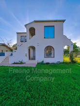 375 N Roosevelt Ave in Fresno, CA - Building Photo - Building Photo