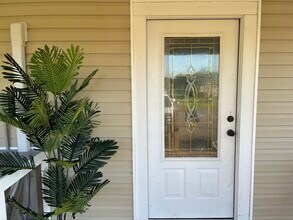 47370 Vena Dr, Unit A in Tickfaw, LA - Foto de edificio - Building Photo