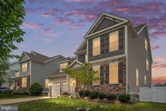 547 Apricot St in Stafford, VA - Building Photo - Building Photo