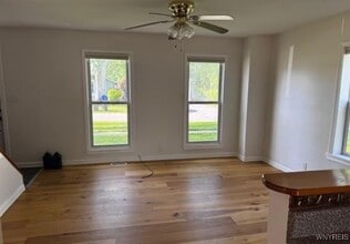 21 Maple St in Angola, NY - Building Photo - Building Photo