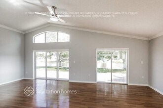 2431 NW 186th Ave in Pembroke Pines, FL - Building Photo - Building Photo