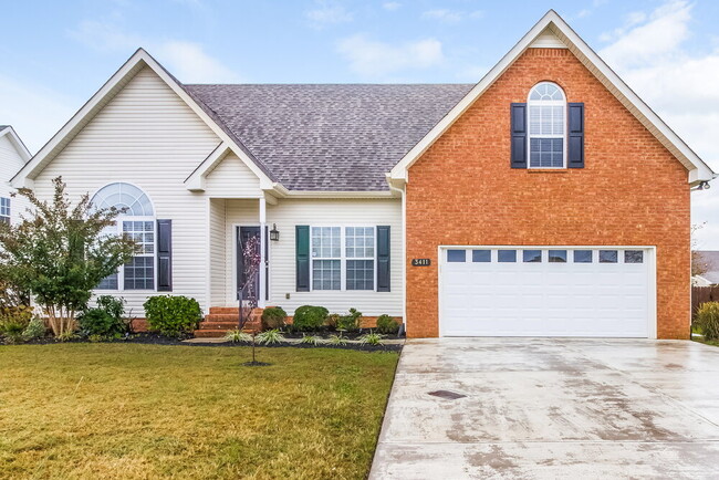 property at 3411 Wellington Pl