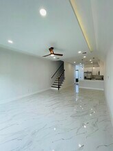 7931 Fowlie St in Houston, TX - Building Photo - Building Photo