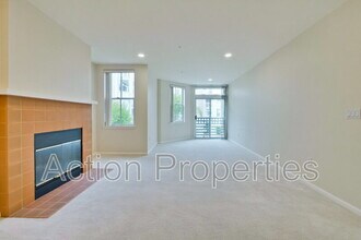 550 Ortega Ave in Mountain View, CA - Building Photo - Building Photo
