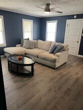 2561 Floyd St in Sarasota, FL - Building Photo - Building Photo