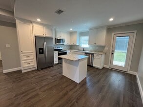 23 Osprey Cove in Lakeland, GA - Building Photo - Building Photo