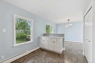 132 Waverly Ave in Mamaroneck, NY - Building Photo - Building Photo