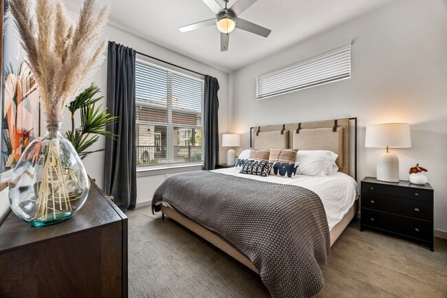 The Haywood Apartments in Austin, TX - Foto de edificio - Building Photo