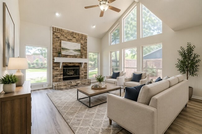 20206 Lake Sherwood Dr