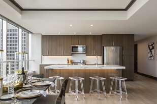 National in Dallas, TX - Building Photo