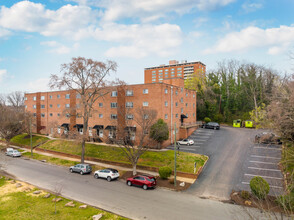 Riverside Apartments in Richmond, VA - Building Photo - Building Photo