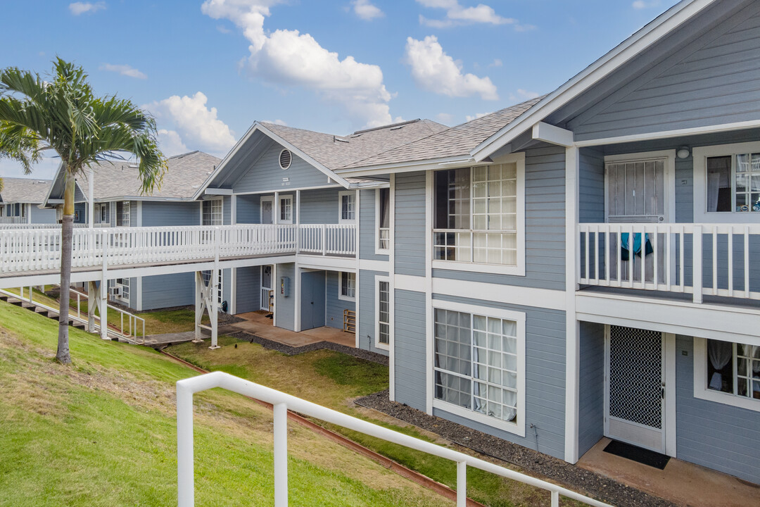 Makakilo Cliffs in Kapolei, HI - Building Photo