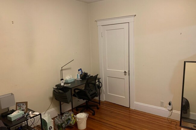209 Chestnut Hill Ave, Unit 1 in Boston, MA - Building Photo - Building Photo