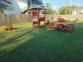 9909 E 12th St, Unit Apt C in Tulsa, OK - Building Photo - Building Photo