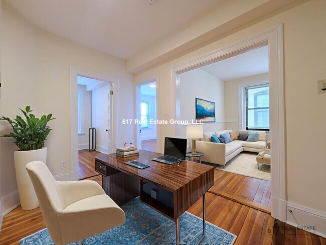 885 Massachusetts Ave in Cambridge, MA - Building Photo - Building Photo