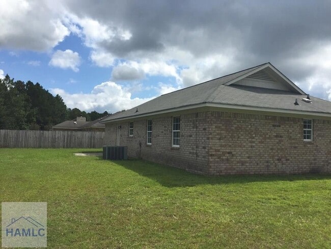 936 Poppleton Dr in Hinesville, GA - Building Photo - Building Photo