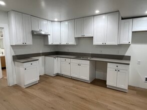 2709 N Arrowhead Ave in San Bernardino, CA - Building Photo - Building Photo