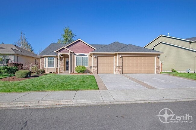 3013 NW Astor St in Camas, WA - Building Photo - Building Photo