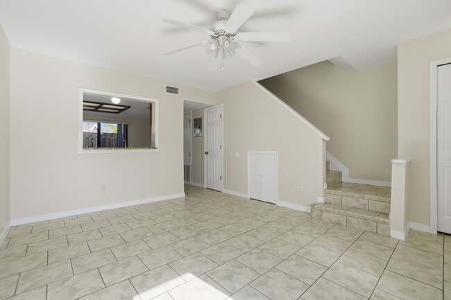 12025 Pepperdine Pl in Orlando, FL - Foto de edificio - Building Photo