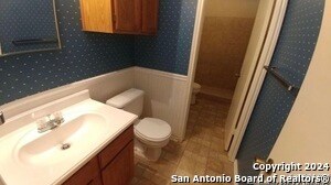 722 Meadow Gate in Converse, TX - Building Photo - Building Photo