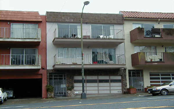 1584 Geneva Ave in San Francisco, CA - Foto de edificio