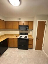 12842 Portulaca Dr in St. Louis, MO - Building Photo - Building Photo