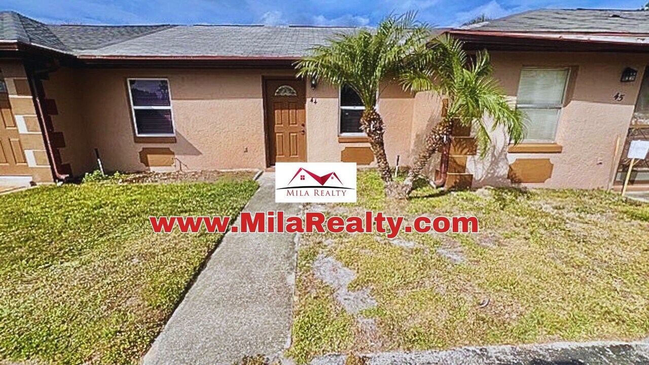 44 Las Brisas Ct in Kissimmee, FL - Building Photo