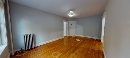 3 Gray Gdns W, Unit 1 in Cambridge, MA - Building Photo - Building Photo